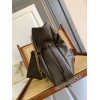 yslbag-134  イヴ・サンローランバッグ サイズ 35 × 35 × 10cm 肩紐の高さ32cm