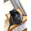 yslbag-135  イヴ・サンローランバッグ サイズ 35 × 35 × 10cm 肩紐の高さ32cm