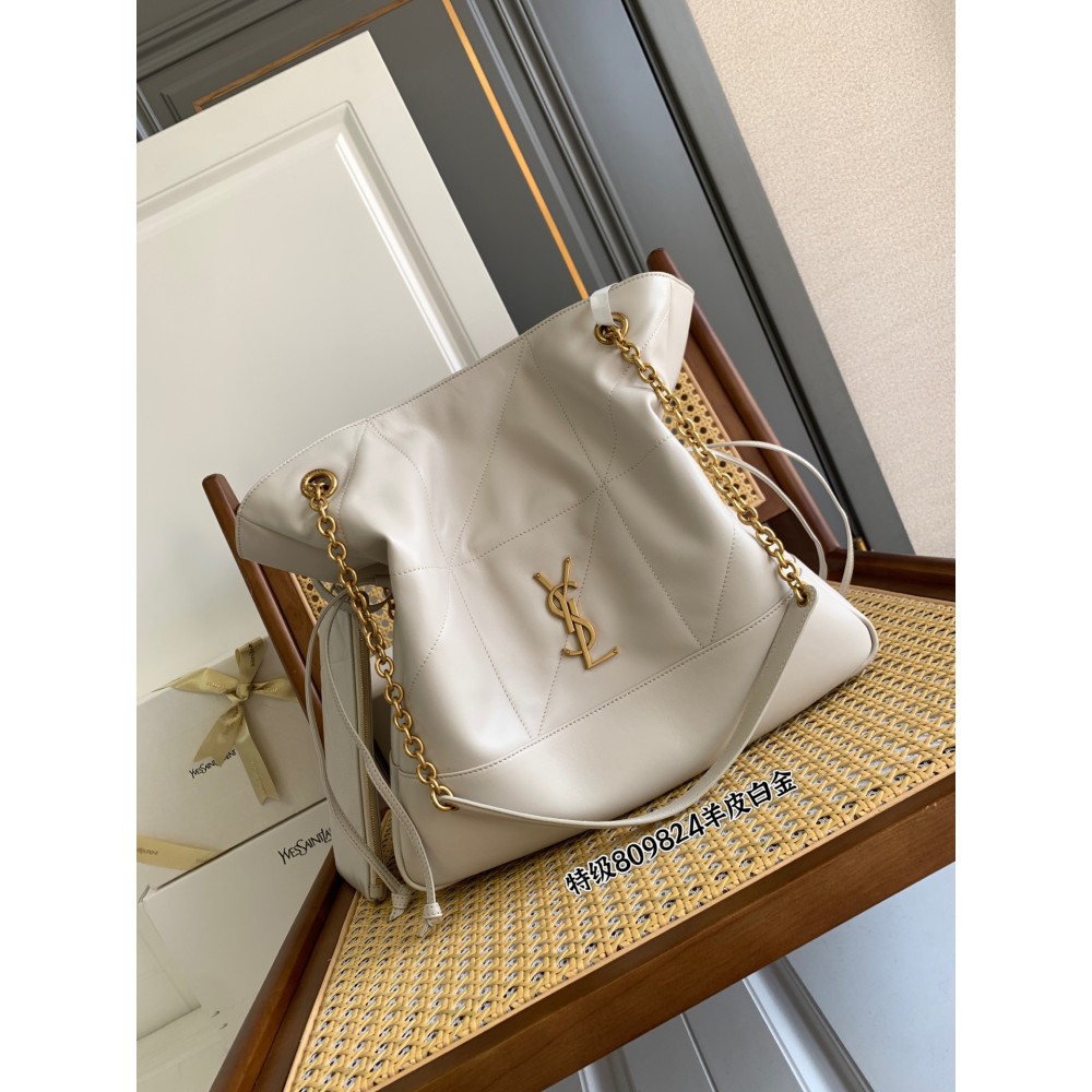 yslbag-136  イヴ・サンローランバッグ サイズ 35 × 35 × 10cm 肩紐の高さ32cm