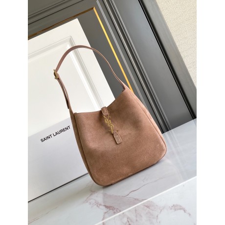 yslbag-143  イヴ・サンローランバッグ サイズ 23×22×8.5cm