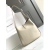 yslbag-145  イヴ・サンローランバッグ サイズ 23×22×8.5cm