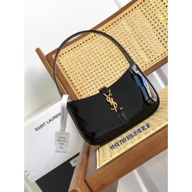 yslbag-146  イヴ・サンローランバッグ サイズ 19 × 11.5 × 4.5cm 提手高度：15cm