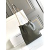 yslbag-159  イヴ・サンローランバッグ サイズ 38 × 33 × 2cm