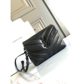 yslbag-171  イヴ・サンローランバッグ サイズ 20 × 14 × 7.5 CM