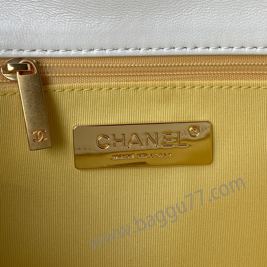 シャネル chanel  AS1160/1161 Always miss him️