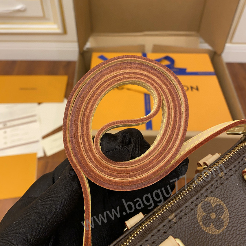 ヴィトンM61252皮材は正品代工場イタリアA級皮材（特級正品）：いわゆる特級正品である。品質、金物、生地、手作り、油辺、A級品、撮影図と製品が一致することにある