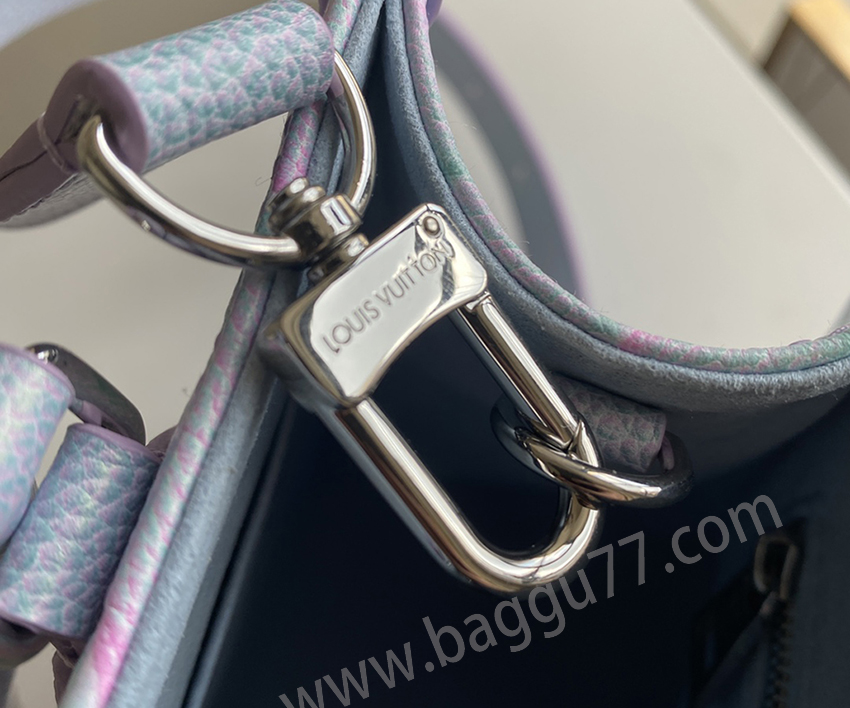 OnthegoトランペットM 46168 M 46270モノグラムアンテルレザーを使用したより魅力的なハンドバッグ
